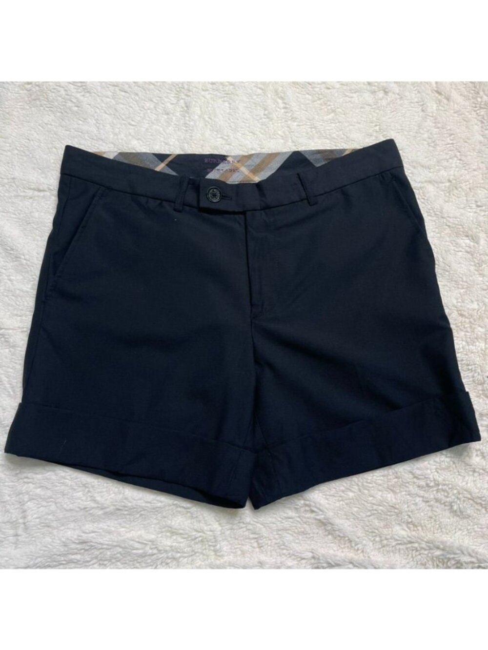 Burberry Blue Label Black Cuffed Chino Shorts Women's Size 38 Nova Check Trim